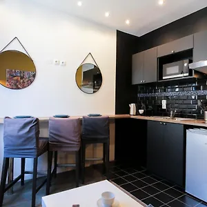 Le Grunge, T2 Hypercentre Chic Et Cosy, Wifi Par Sovalfi , Saint-Etienne (Loire) France