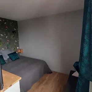 Bel Appartement, Bourg , Carnac France